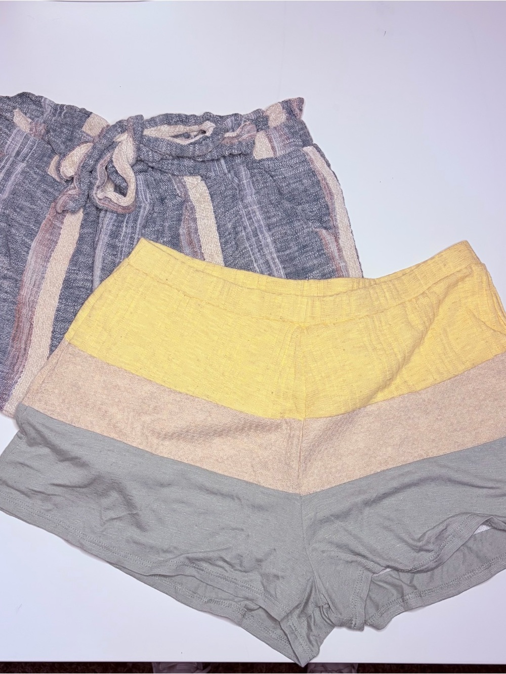 Hummingbird Colorblock Shorts in Yellow, Cream & Gray